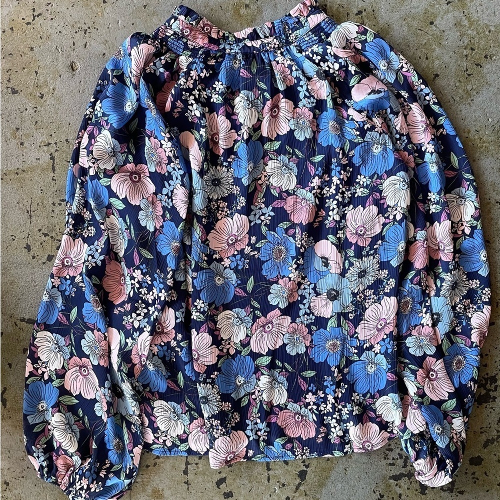 Karlie Jardin Keyhole Neck Blouse in Indigo and Pink Floral Print Size Medium - Picture 3 of 8